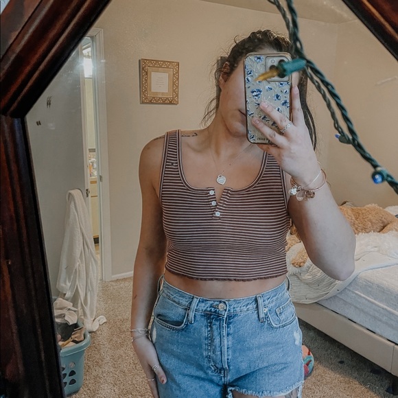 BRAND NEW AMERICAN EAGLE TANK - Picture 1 of 5